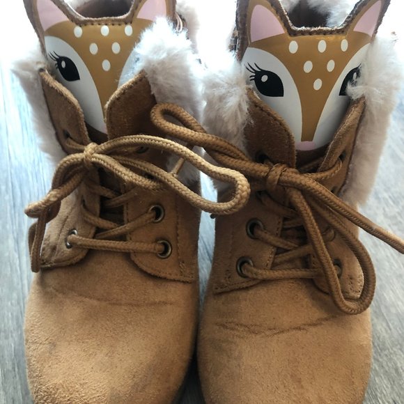 Size 9T fall boots - Picture 2 of 6